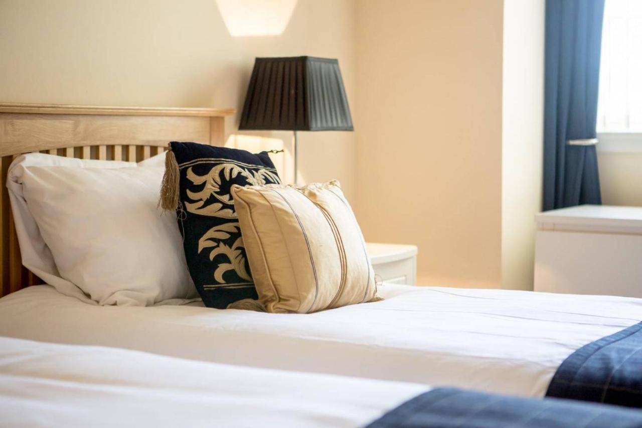 Joivy Inviting Apartment Near Leith Walk เอดินบะระ ภายนอก รูปภาพ