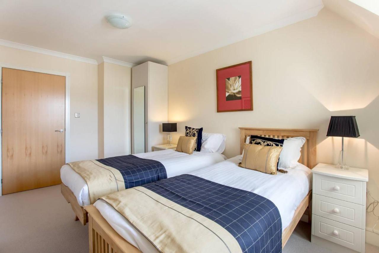 Joivy Inviting Apartment Near Leith Walk เอดินบะระ ภายนอก รูปภาพ