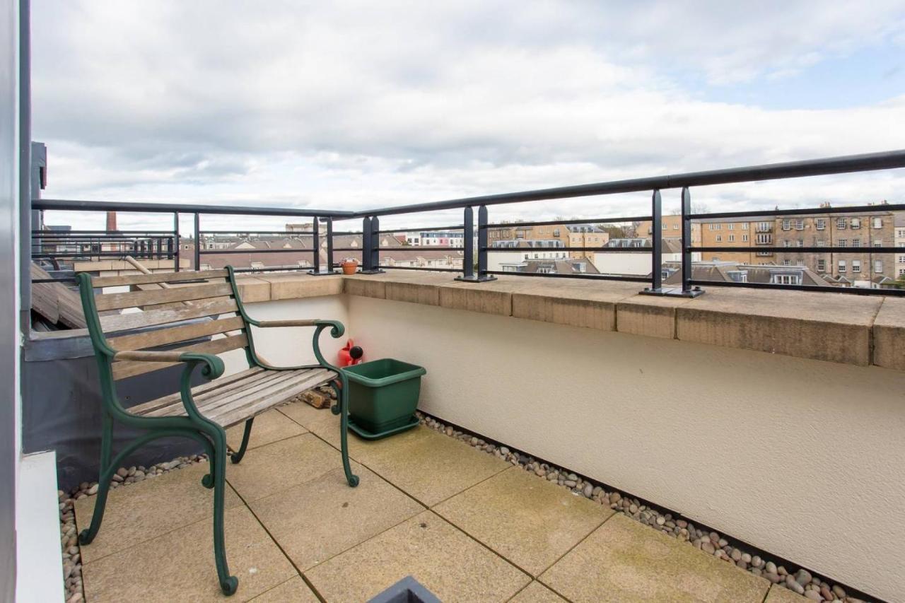 Joivy Inviting Apartment Near Leith Walk เอดินบะระ ภายนอก รูปภาพ