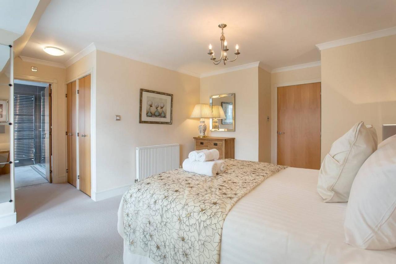 Joivy Inviting Apartment Near Leith Walk เอดินบะระ ภายนอก รูปภาพ