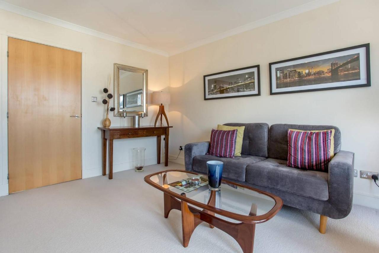 Joivy Inviting Apartment Near Leith Walk เอดินบะระ ภายนอก รูปภาพ